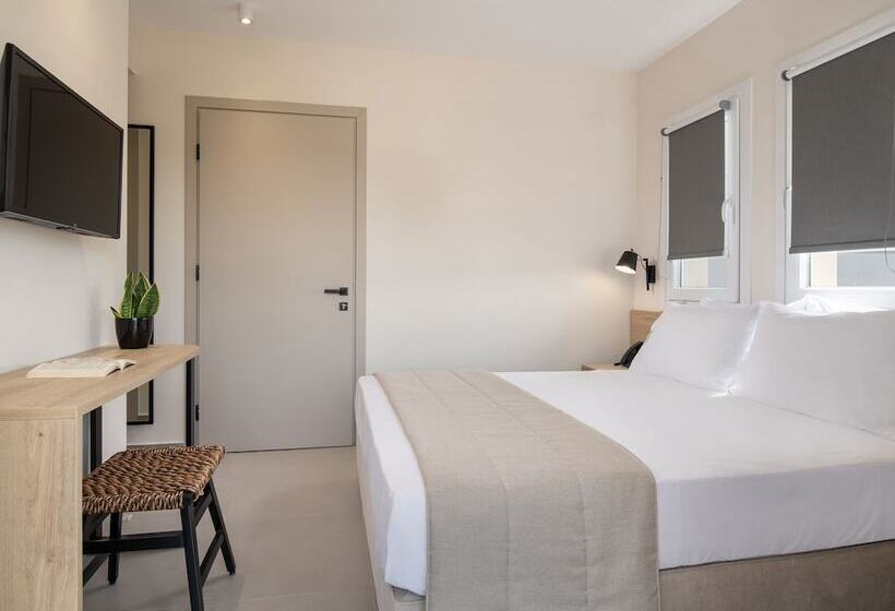 Отель Calives Premium Stay