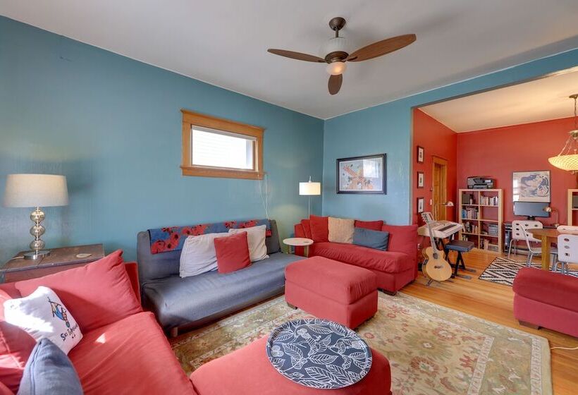 Idaho Springs Home   Walk To Downtown!