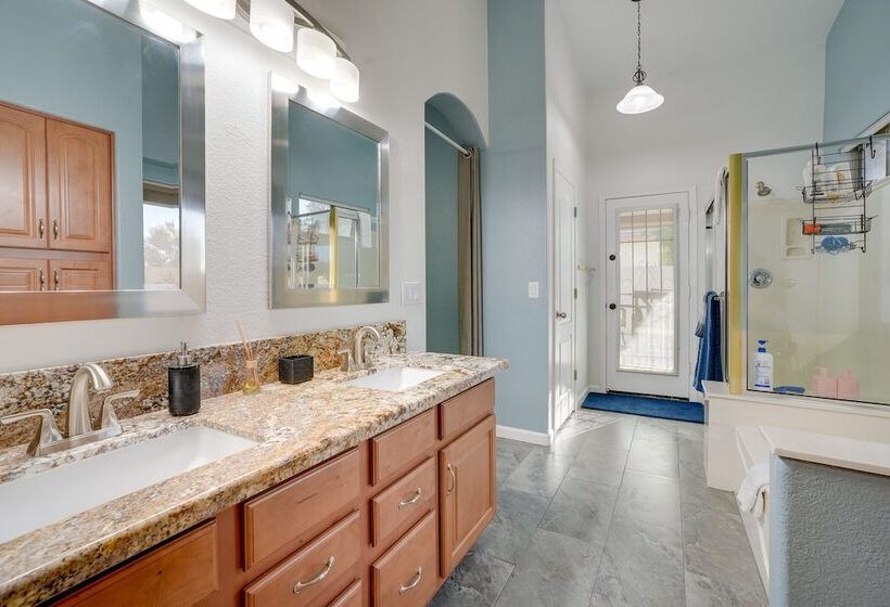 Oasis In Goodyear   Heated Pool, Patio & Gazebo