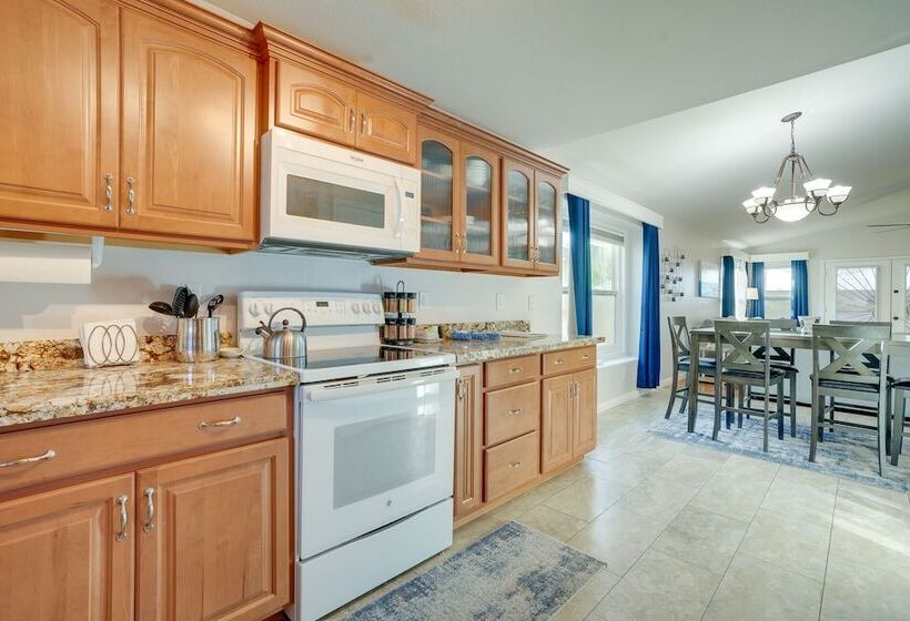 Oasis In Goodyear   Heated Pool, Patio & Gazebo