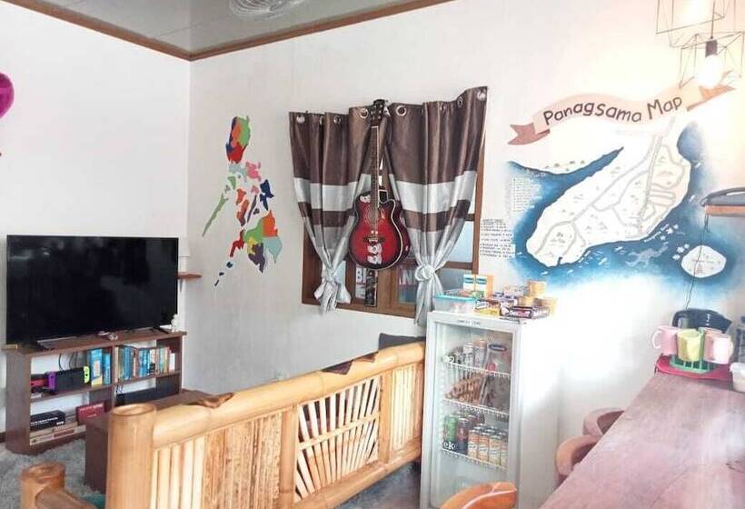 Ohlala Hostel