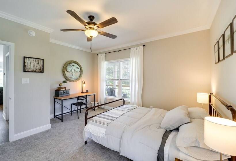 Peaceful Butler Hideaway At The Pond