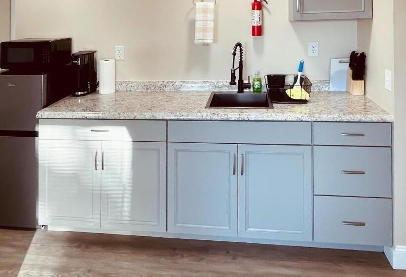 Пансион White Orchid Apartments