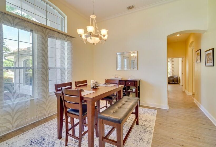 Ranch Style Florida Retreat W/ Pool & Lanai