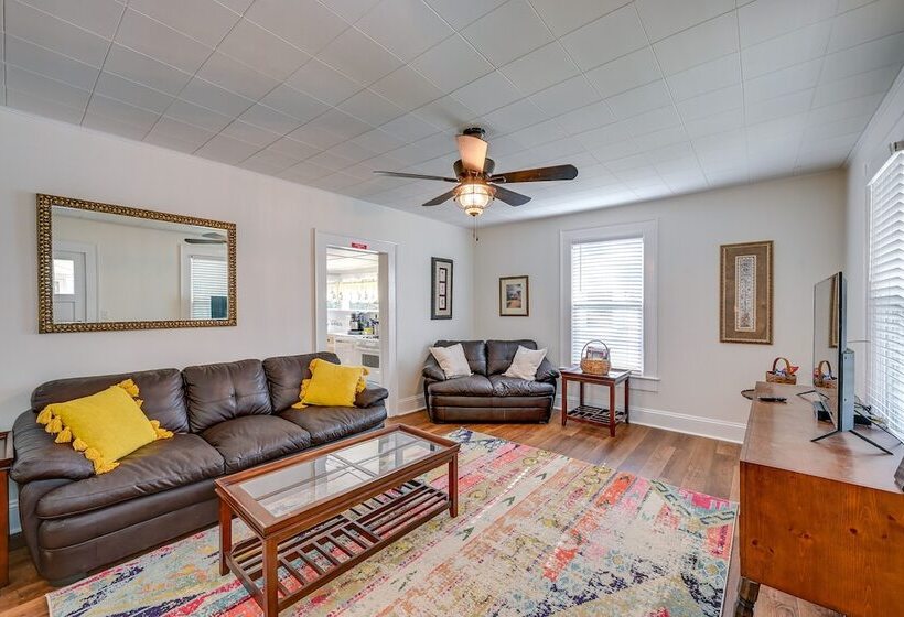 Rustic River Bungalow Steps To Downtown Belhaven
