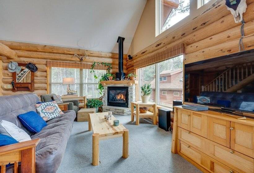 Rustic Ward Retreat W/ Deck + Mountain Views!