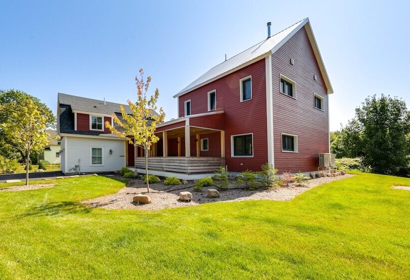 Acadia Home W/ Rooftop Deck   Close To Trails!