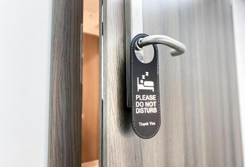 Arus Hotels