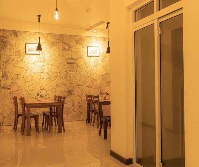 צימר Amandara Hills Kandy