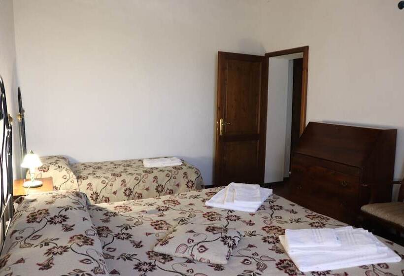 مبيت وإفطار Badia Il Vingone