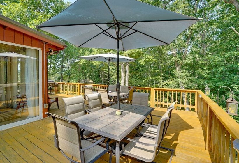 Cadiz Vacation Home W/ Deck: Walk To Lake Barkley