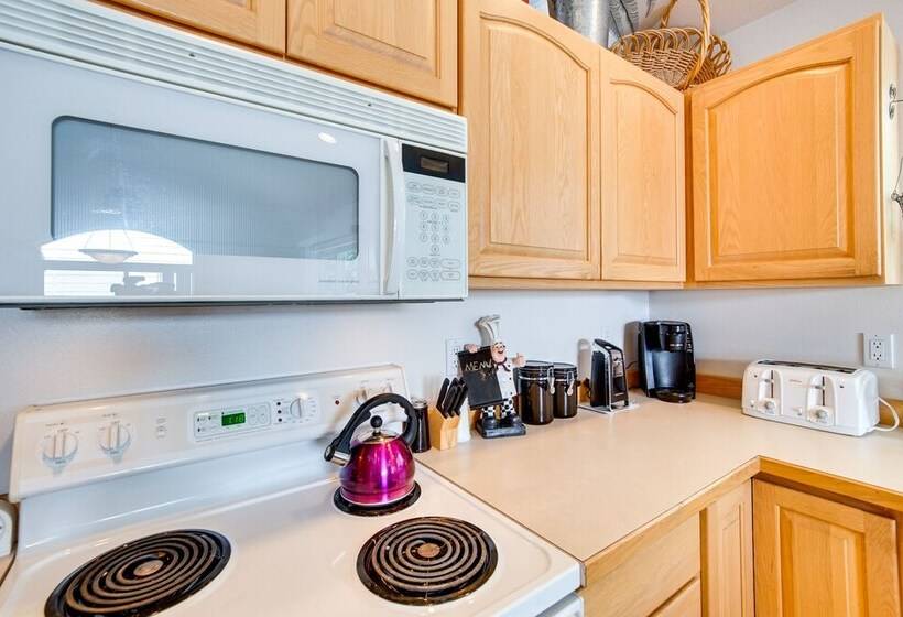 Central Washington Home ~ 6 Mi To Downtown Yakima