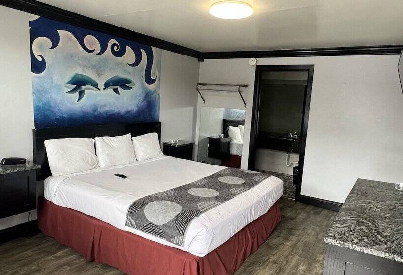 Cindy Lyn Motel