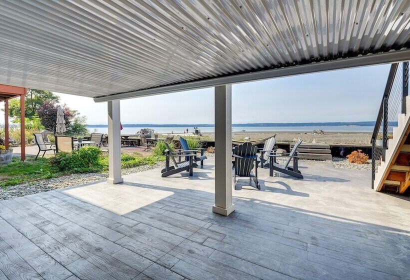 Coastal Pnw Home On Swimmable Beach W/ Hot Tub!