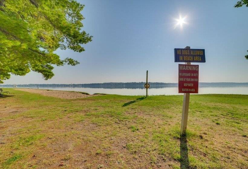 Cozy Otsego Lake Cabin: < 1 Mi To Sandy Beach!