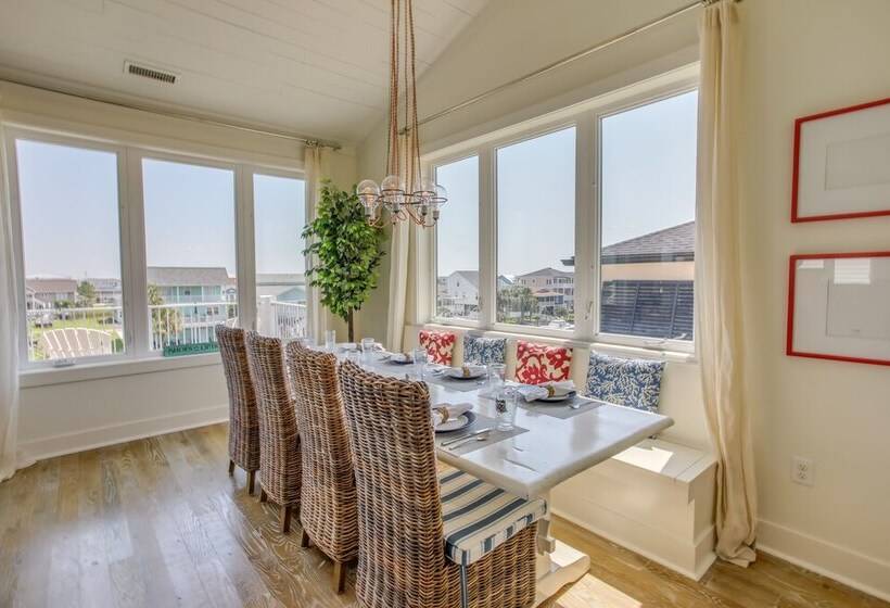 Holden Beach House W/ Boat Dock: Steps To Beach!