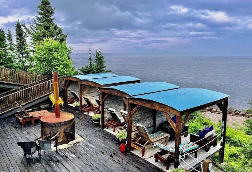 هتل Auberge Et Spa Le Huard