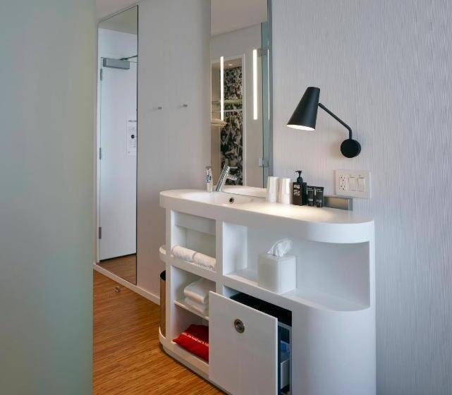هتل Citizenm Boston Back Bay
