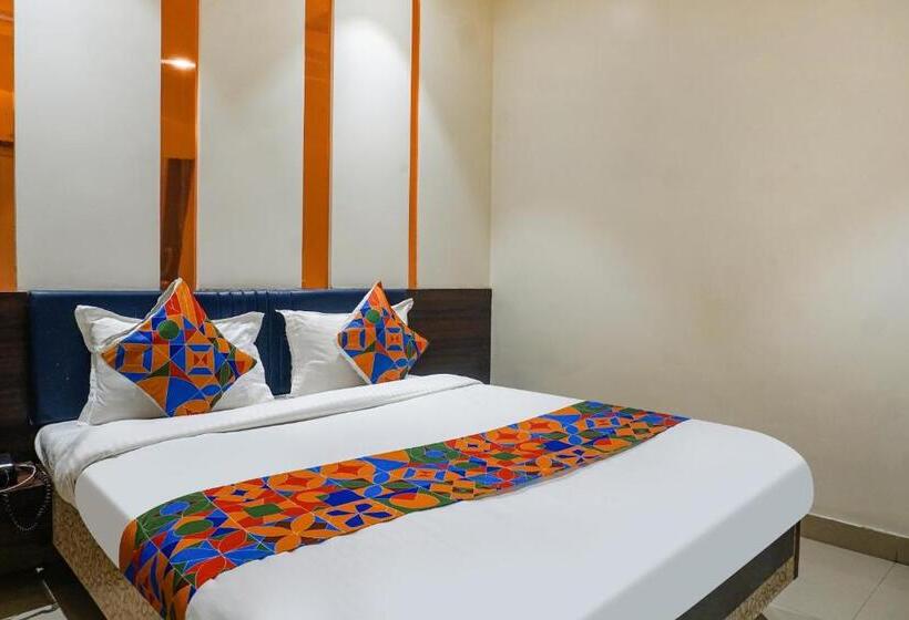 Fabhotel Tulsi Park Nr Sai Baba Temple