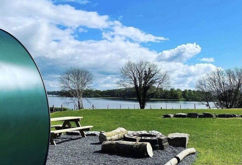 هتل Further.space At Carrickreagh Bay