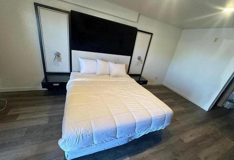 هتل Go2 Inn & Suites By Relianse