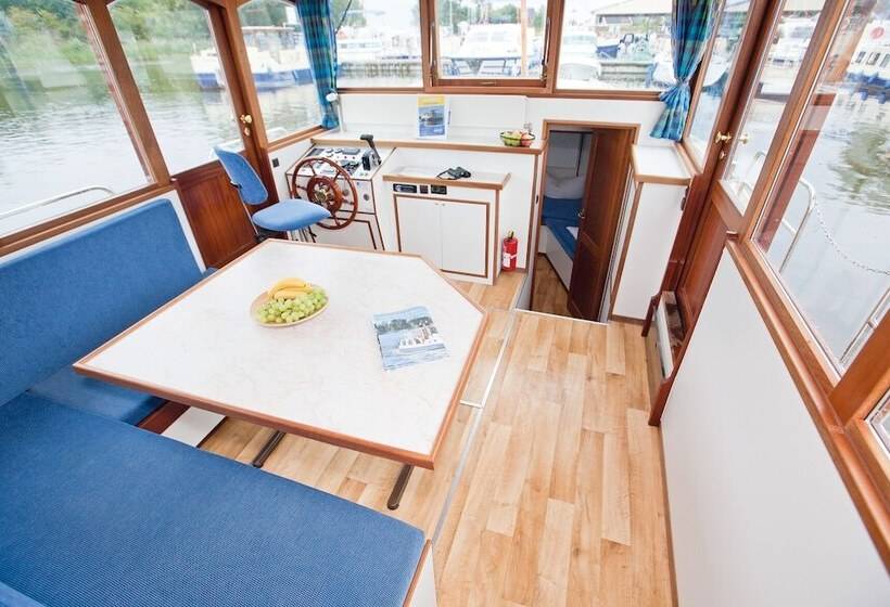 בית מלון כפרי Kuhnle Tours Gmbh Mildenberg Zehdenick