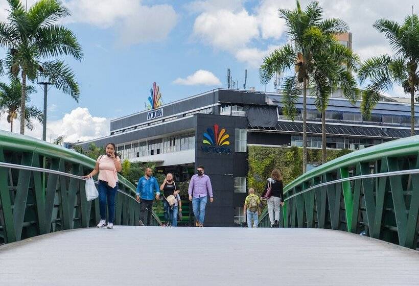 هتل Zentrico Boutique