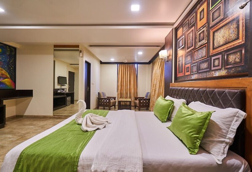 Monteria Resort