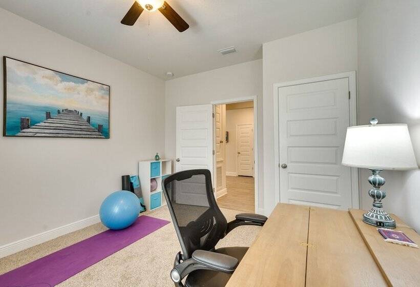 Port St Joe Home   Walk To Beach + Restaurants!