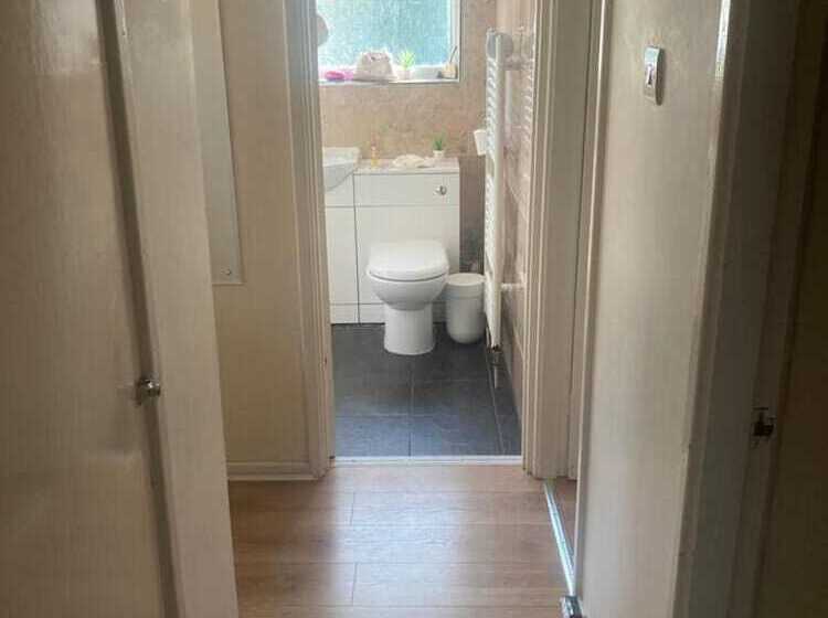 إقامة Stunning 3  Bed Semi Detached House In Cambridge