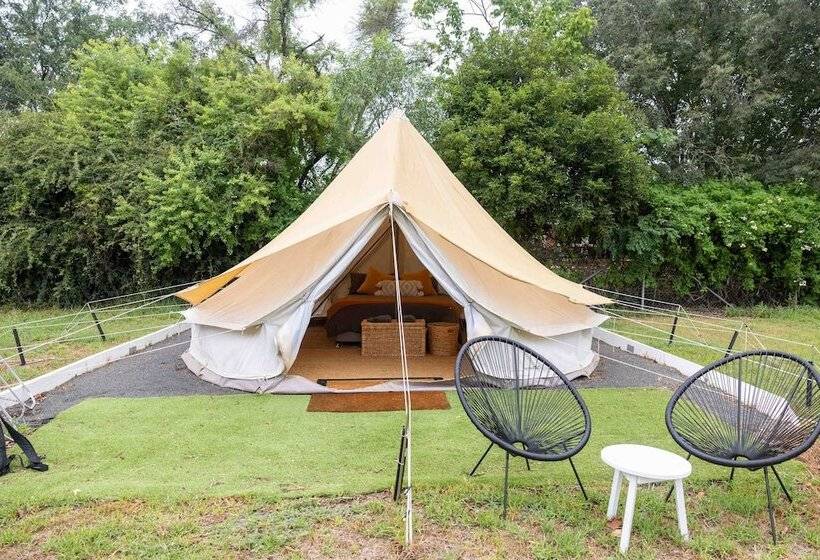 渡假胜地  Coonamble Riverside Caravan Park