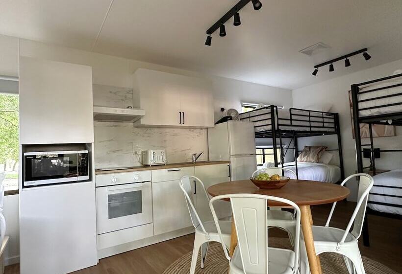 渡假胜地  Tawonga Tourist Park