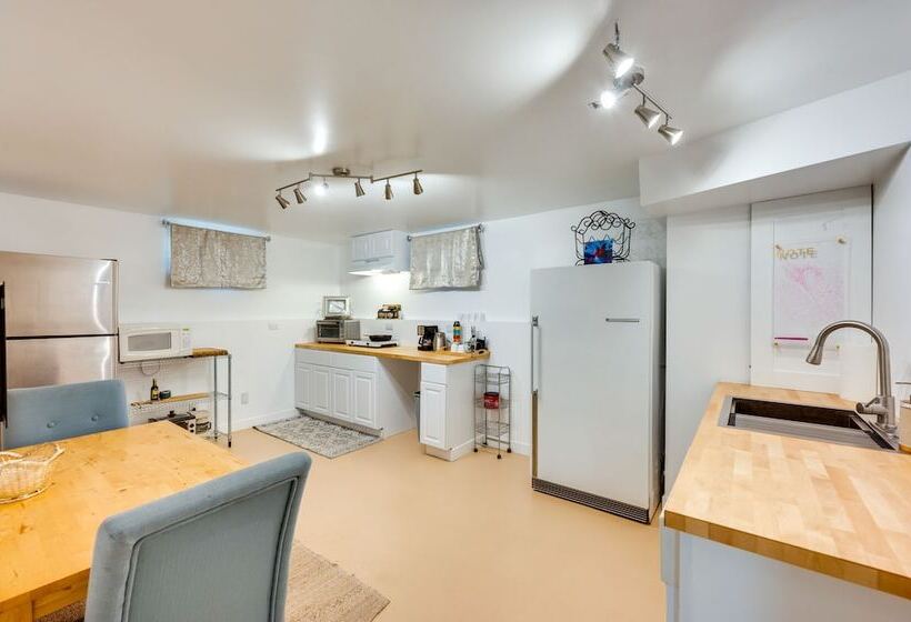 Serene Home W/ Hot Tub   6 Mi To Boulder Falls!