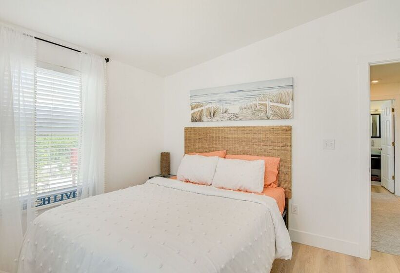 Sunny Key Largo Home W/ Golf Cart & Kayaks