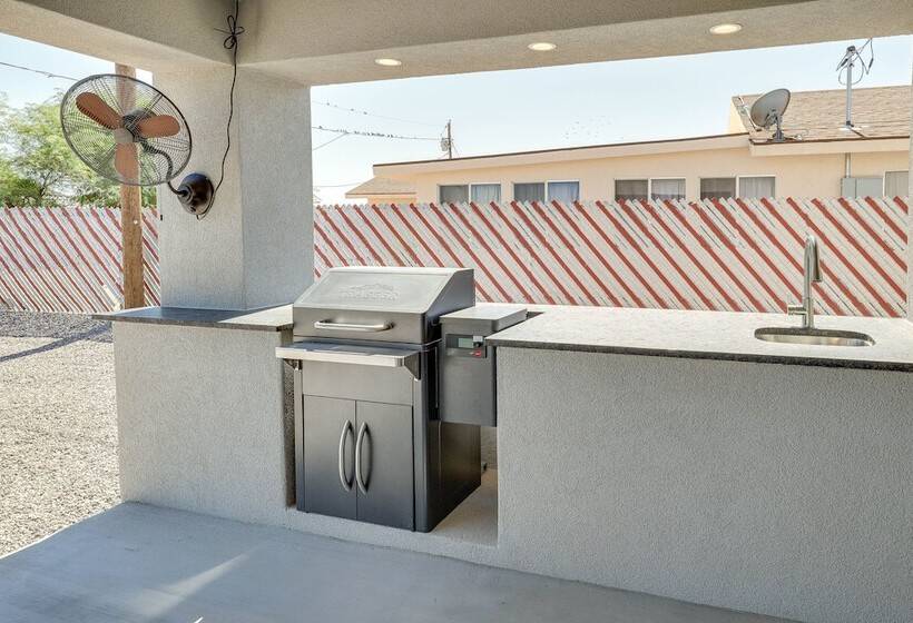 Topocks Premier Luxury Rental Home: 5 Mi To River