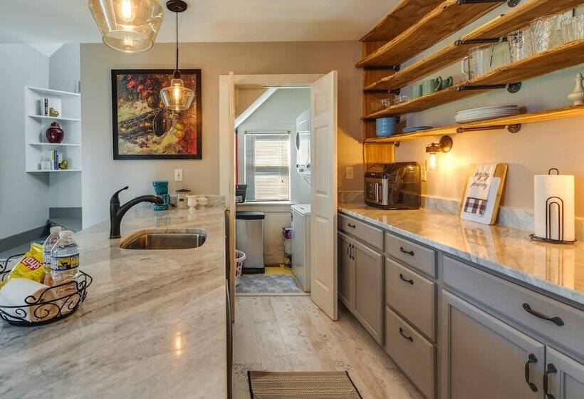 Tranquil Cottage In Virginia Countryside W/ Pond!