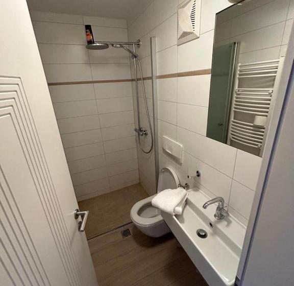 Austrian Motel Heiss