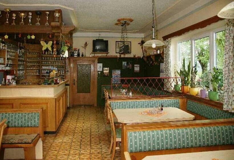 ホテル Gasthaus Schöberingerhof