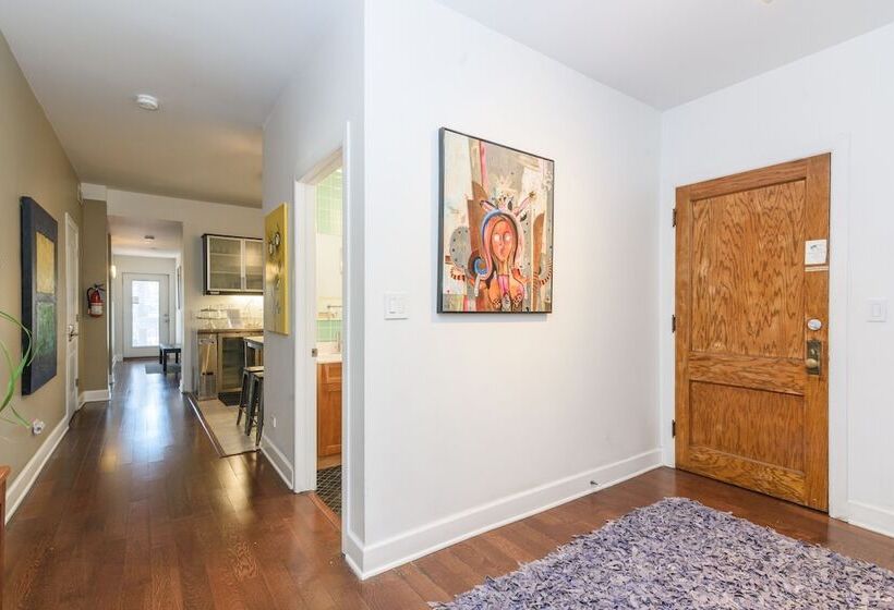 هتل House 5863  Chicago S Premier Bed And Breakfast