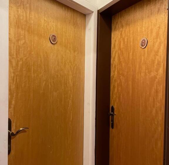 ホテル Pension 's Waldeck