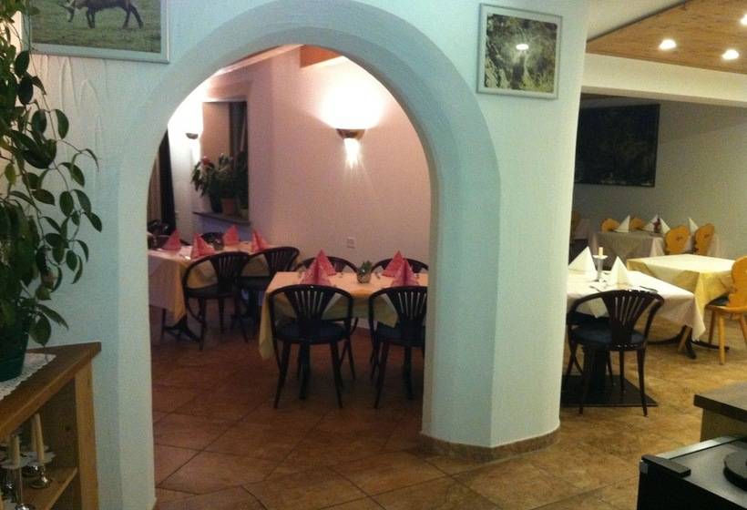 Отель Pizzeria Selva