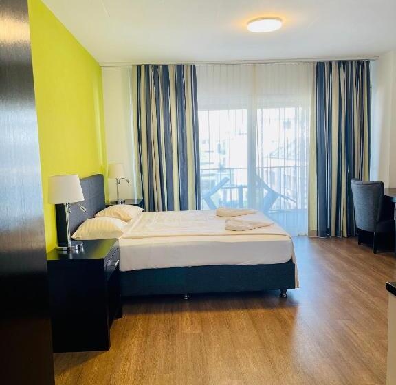 هتل Swiss Bellevue