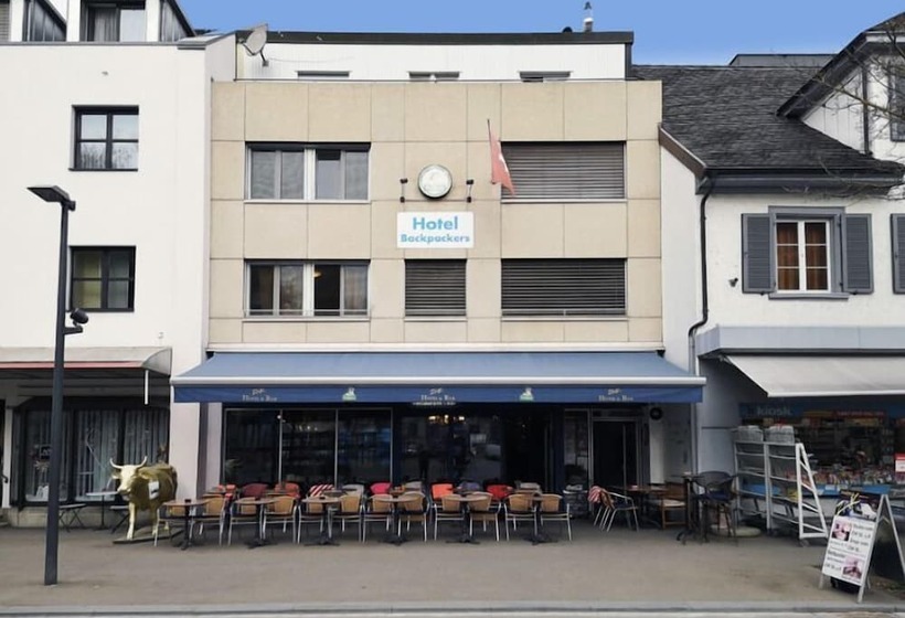 酒店 Zak Neuhausen