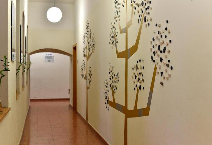 Junges Hotel Tulln