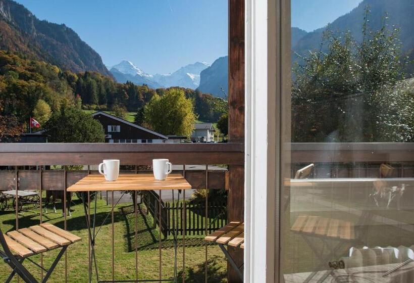 Jungfrau Hotel Annex Alpine Inn