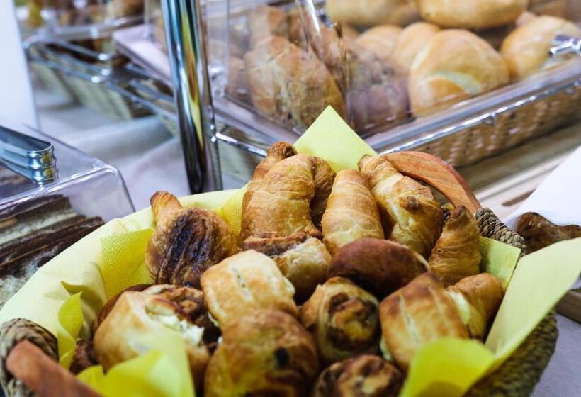 Fotos del hotel Primus Hotel & Apartments:  36