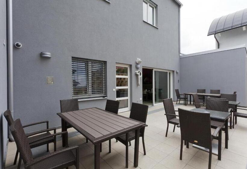 Fotos del hotel Primus Hotel & Apartments:  21