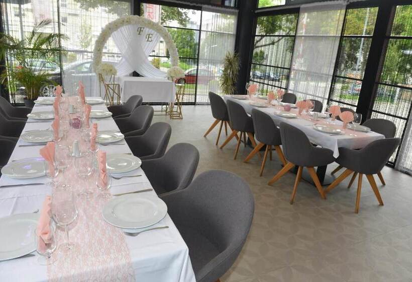 Fotos del hotel Primus Hotel & Apartments:  32