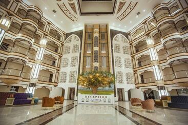 هتل Antalya Grand Palace