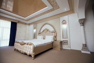 هتل Antalya Grand Palace